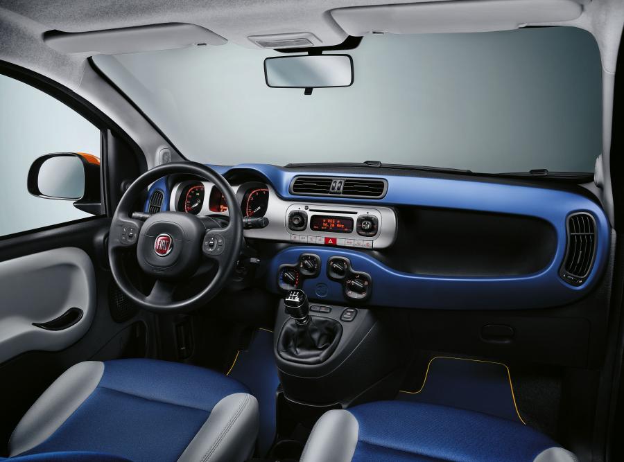  Fiat Panda K-Way 2015 года  (фото 11 из 26)